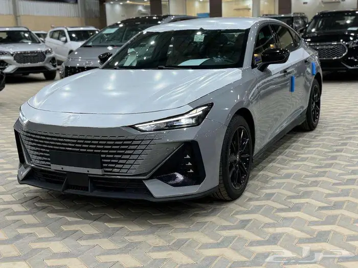 شانجان UNI V ايليت 2026 1