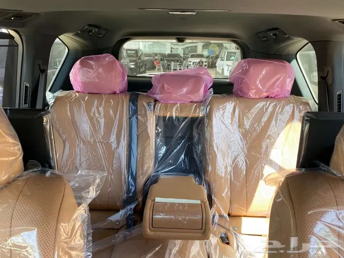 لكزس LX600 BB 2025 اسود داخلي جملي 12