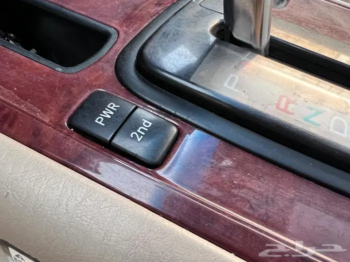 لاندكروزر GX-R2 اوتوماتيك 6 سلندر 2004 22