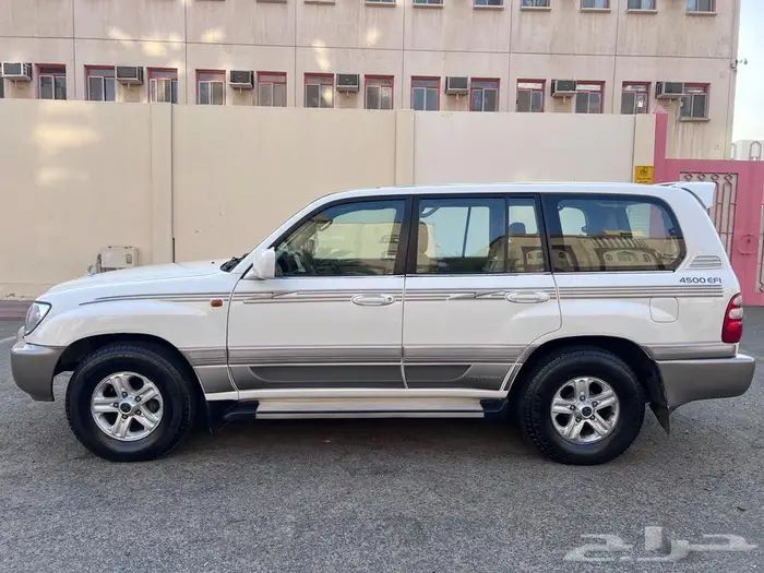 لاندكروزر GX-R2 اوتوماتيك 6 سلندر 2004 1