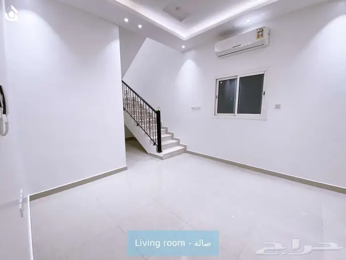 شقة 3 غرف ومجلس بحي الياسمين 7