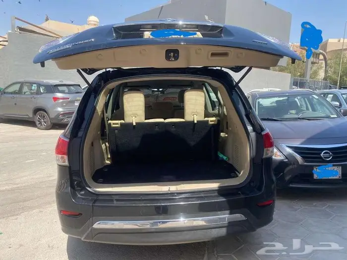 Pathfinder 2016 - 7 seater 6