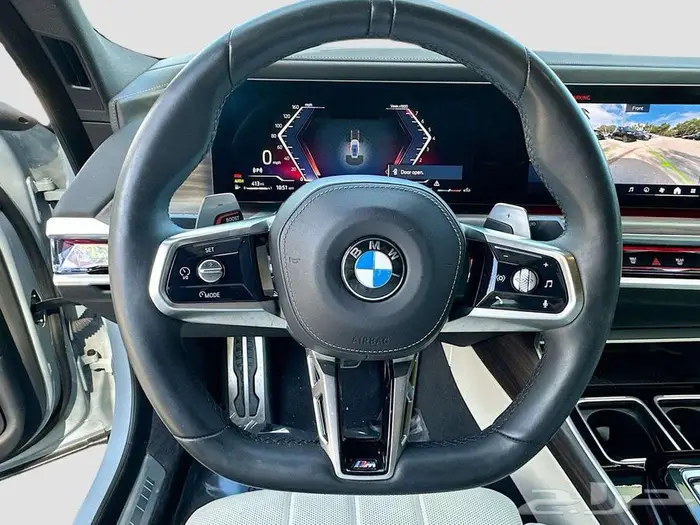 BMW 740i موديل 2023   الفئة السابعة   وارد أمريكا 9