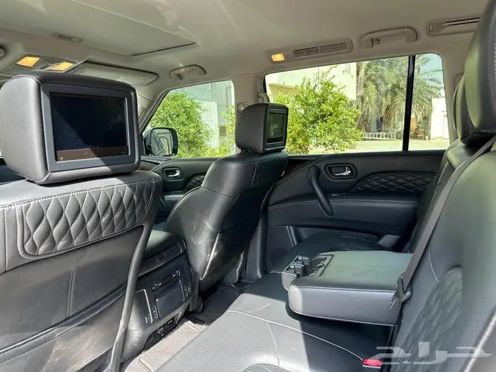 انفينتي QX80 فل كامل 6