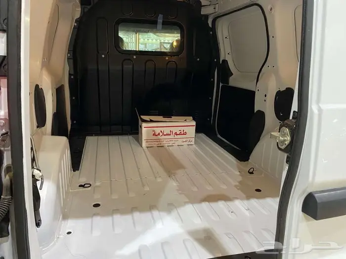 رينو اكسبريس فان بضاعة موديل 2022 ( بنزين )ممشي 1200 6