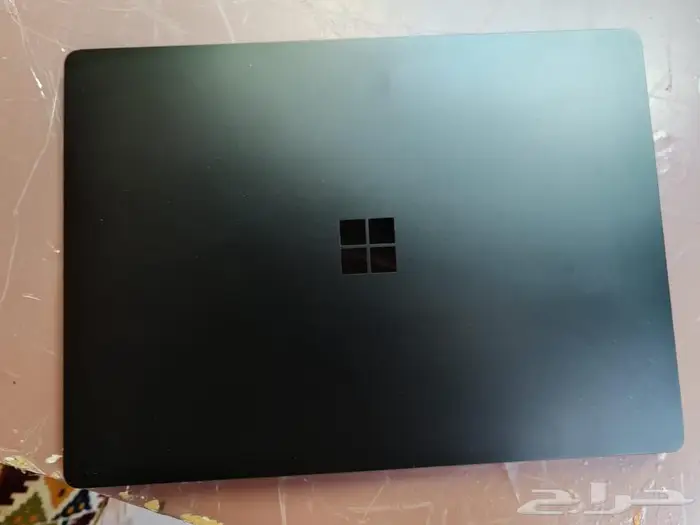 Microsoft Surface مايكروسوفت سيرفس 1