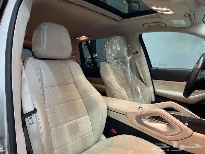 مرسيدس GLS450 2019 بحالة الوكاله 13