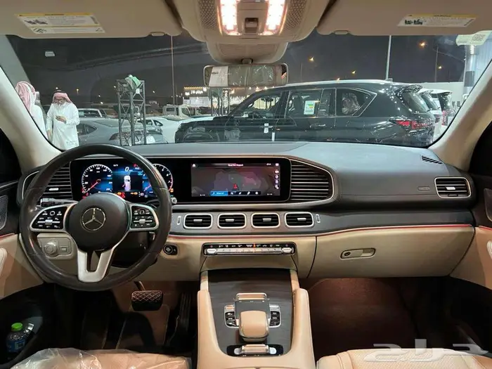 مرسيدس GLS450 2019 بحالة الوكاله 6