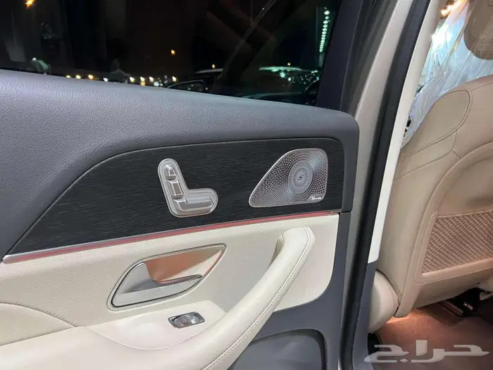 مرسيدس GLS450 2019 بحالة الوكاله 14