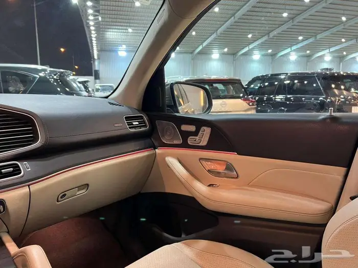 مرسيدس GLS450 2019 بحالة الوكاله 10