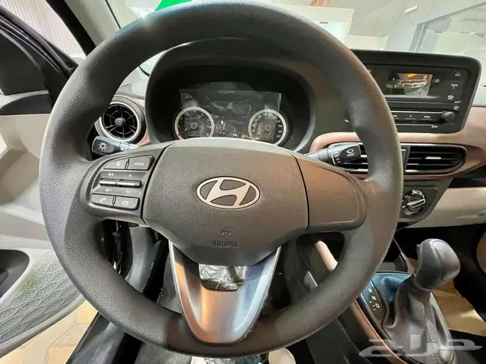 هيونداي i10 8