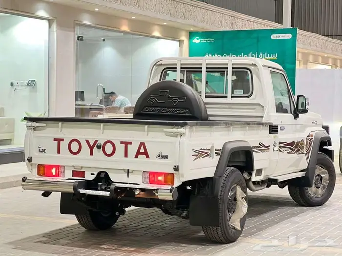 تويوتا شاص DLX قير عادي بدون ونش رفرف 2025 2