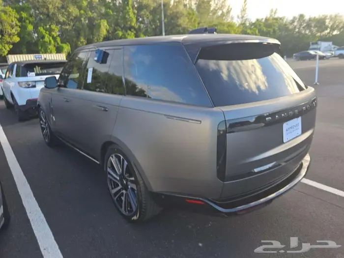 مزاد 10 09 Land Rover Range Rover SE 5