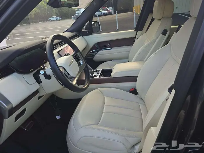 مزاد 10 09 Land Rover Range Rover SE 7