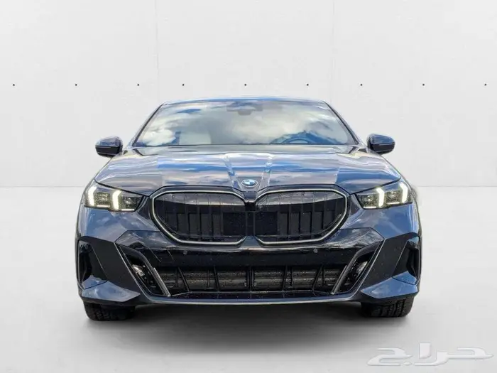الفئة الخامسة وارد أمريكا BMW 530i 2025 1
