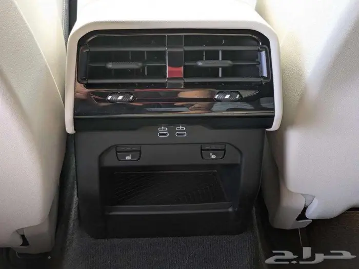 الفئة الخامسة وارد أمريكا BMW 530i 2025 11