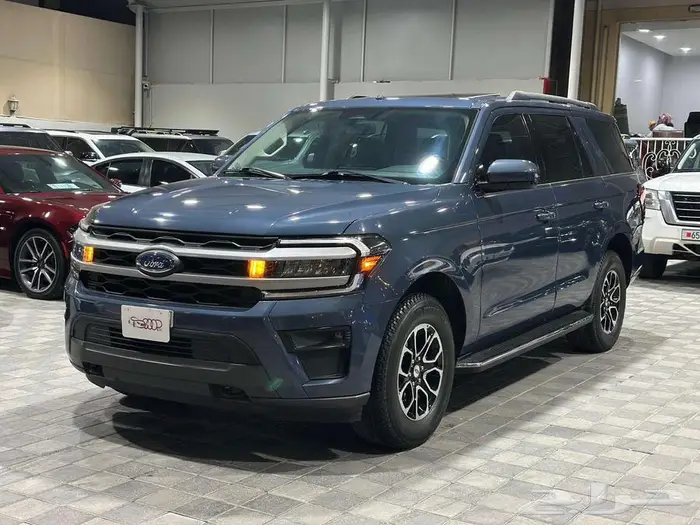 Ford Expedition XLT V6 0