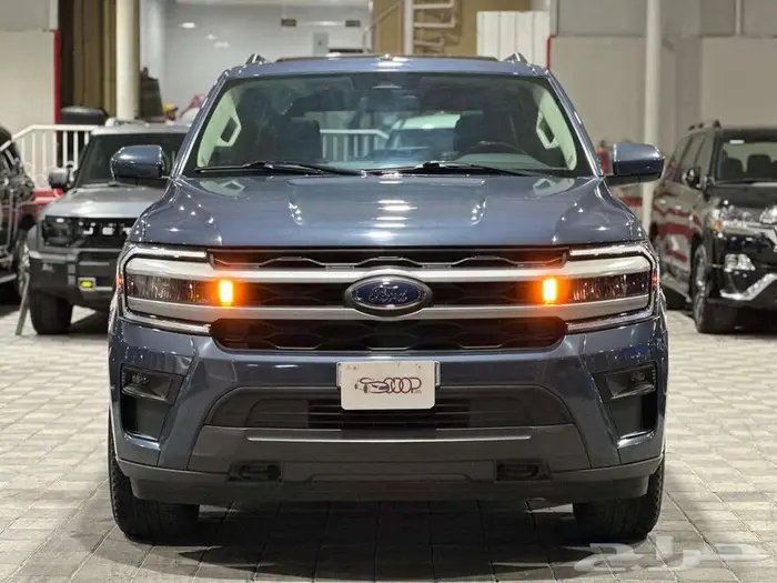 Ford Expedition XLT V6 11