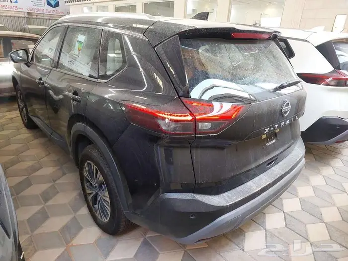 نيسان اكس تريل sv بلس 2025 7 مقاعد دبل بانوراما 8