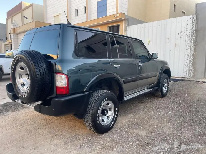 نيسان 28