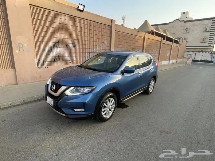 نيسان اكس تريل 0