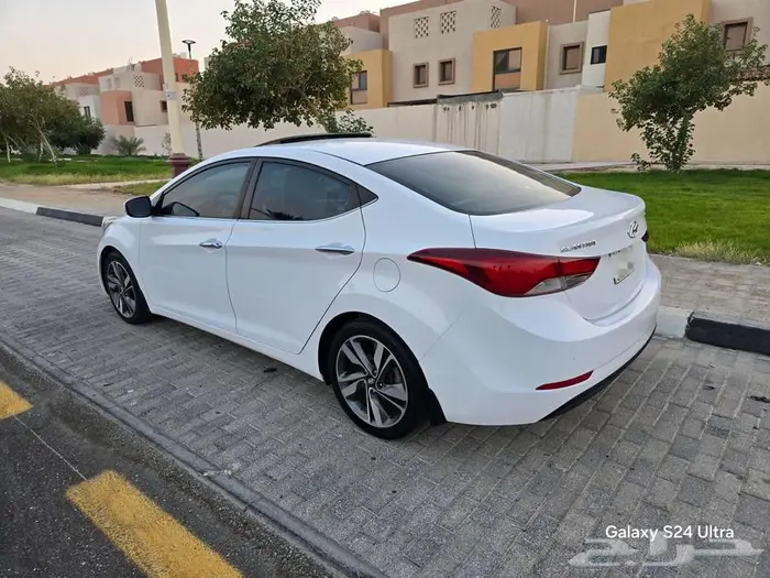 للبيع هونداي النترا 2015 3