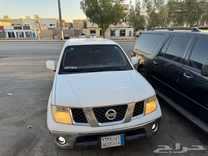 نيسان نافارا 11