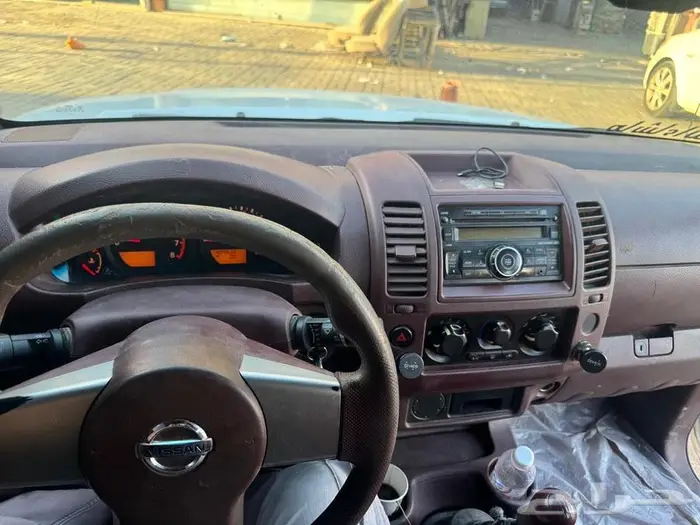 نيسان نافارا 1
