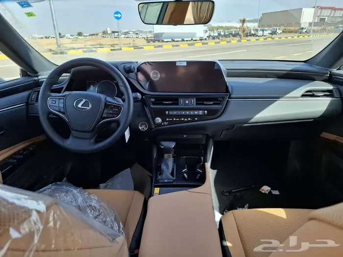 LEXUS ES250 2025 2