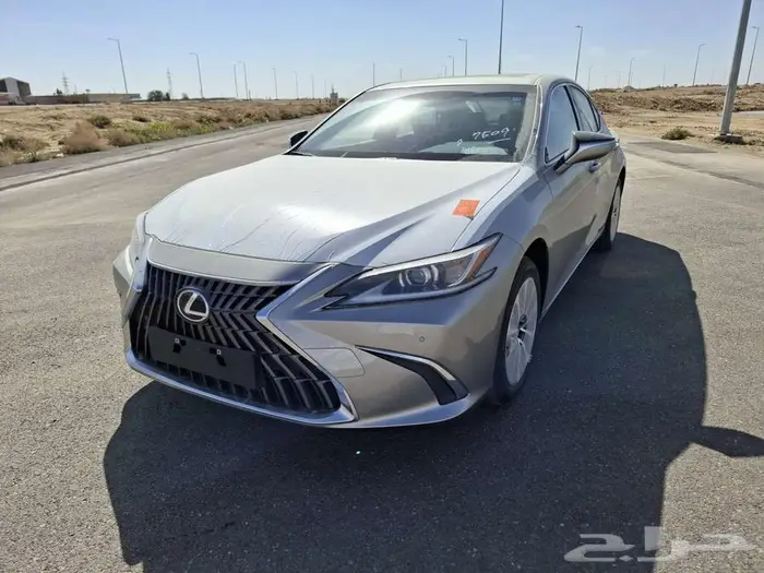LEXUS ES250 2025 4