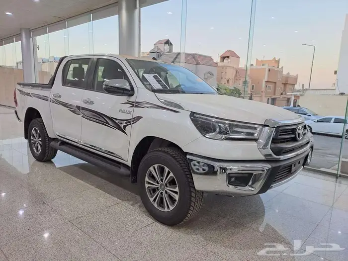 هايلكس غمارتين سوبر جي ال اكس دبل 2.7 بنزين اتوماتيك 13