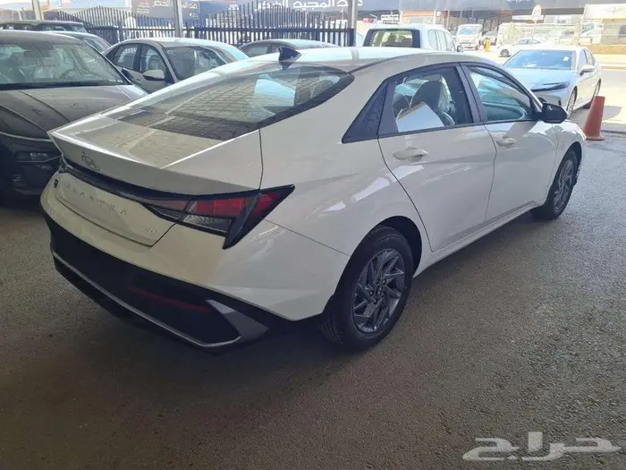 هيونداي النترا 2026 4