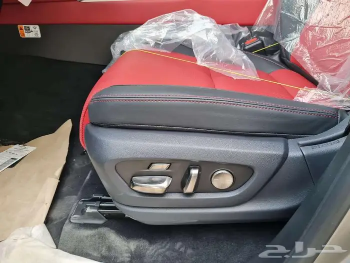 لكزس LX600 FF بنزين 2025 - كاش و أقساط 38