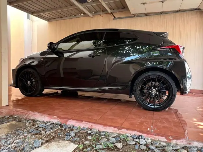 TOYOTA YARIS GR 2
