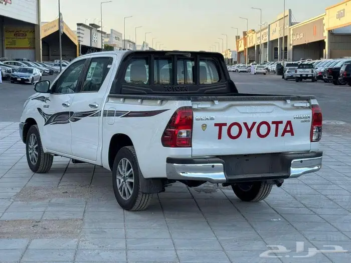 هايلوكس غمارتين GLX2 جنوط بنزين 2025 5