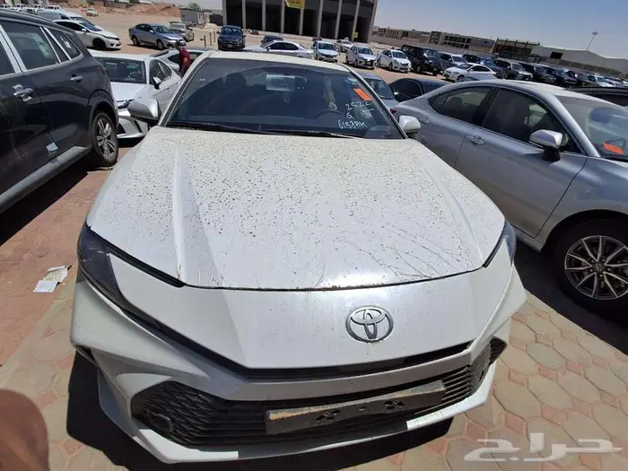 تويوتا كامري E 2025 هايبرد ستاندر سعودي بسعر 106225 ريال 1