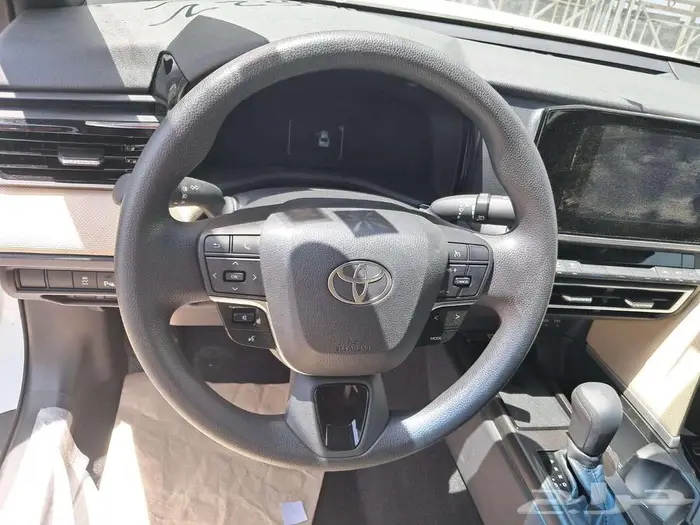 تويوتا كامري E 2025 هايبرد ستاندر سعودي بسعر 106225 ريال 6
