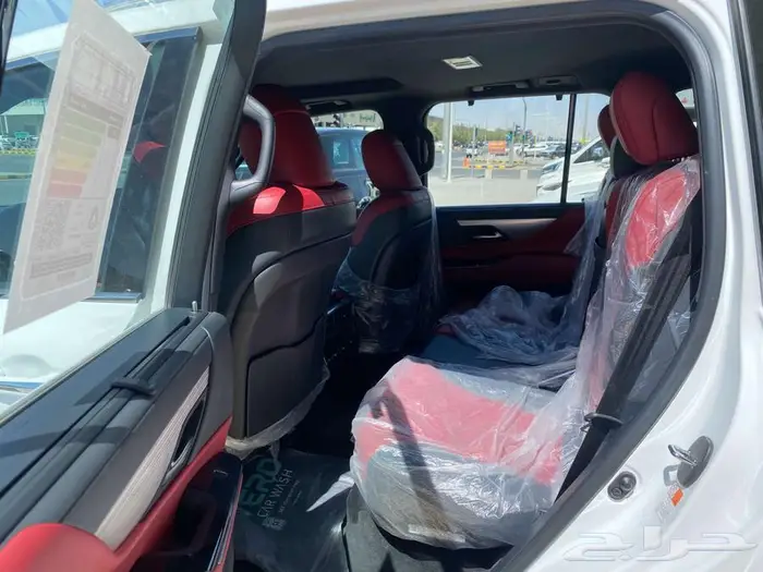 لكزس LX600 BB 2023 ابيض داخلي احمر 10