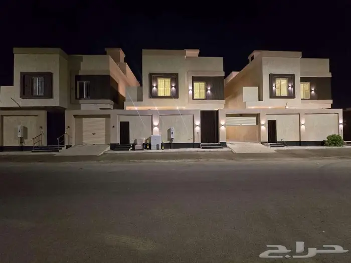 فيلا فاخرة للبيع بحى الرياض 1