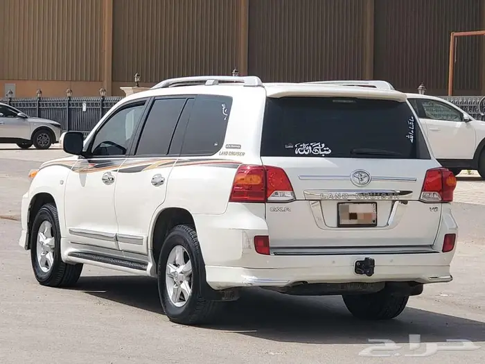 تويوتا جي اكس ار V6 م. 2010 5