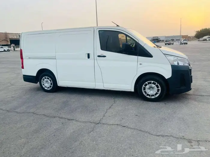 تويوتا هايس بضاعه 2022 ديزل ( الجبيل ) 4