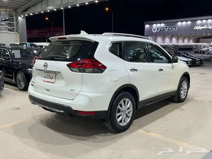 اكس تريل 2022 سعودي دبل 9