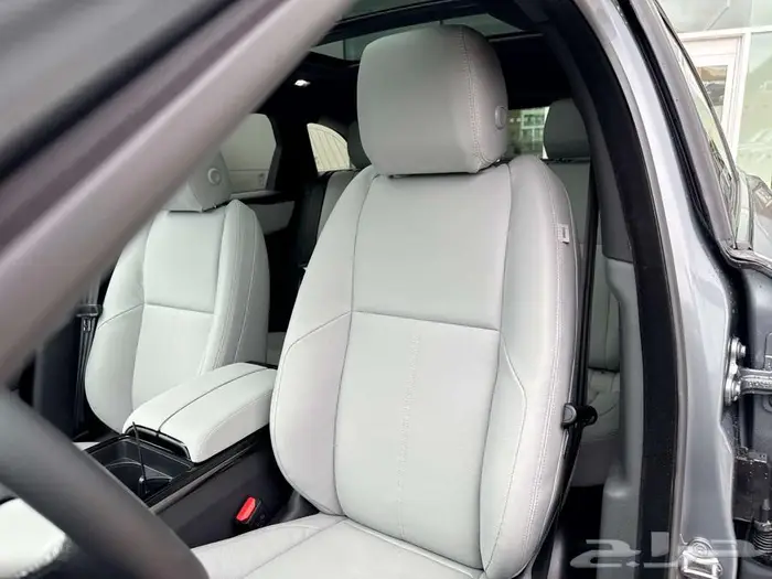 Range Rover Velar Dynamic SE 2026 7