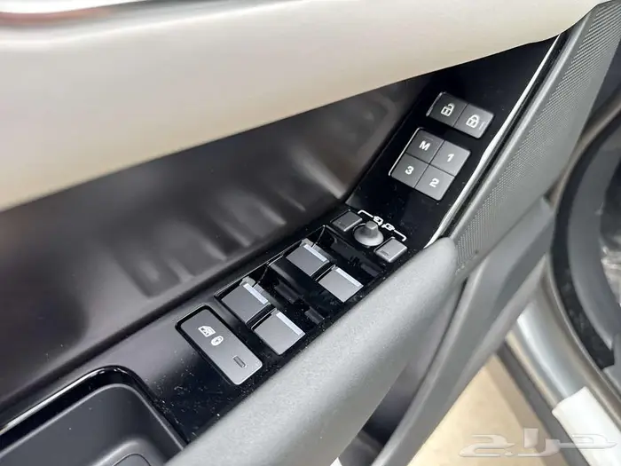 Range Rover Velar Dynamic SE 2026 14