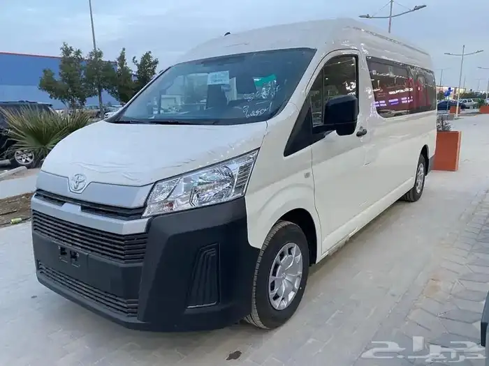 FOR RENT WITH DRIVER للايجار مع سائق 0