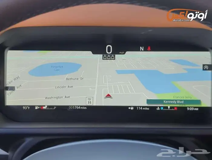 2024 لاند روفر ديفندر X-دايناميك SE 17