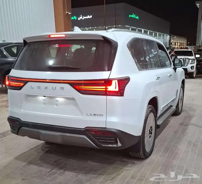 لكزس ( LX600 ) BB 2025 فل كامل خليجي ( بطاقه ) 8