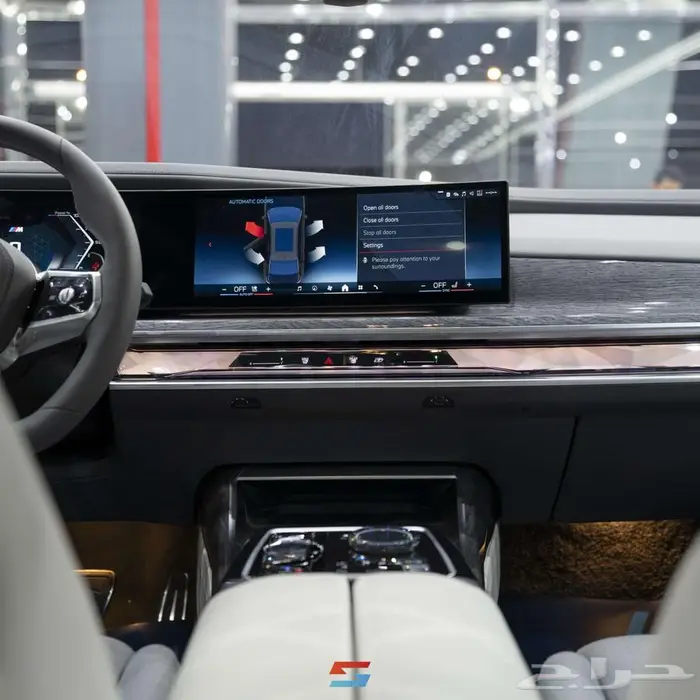بي ام دبليو 760 e موديل 2024 13