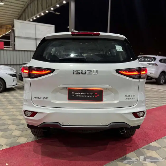 ايسوزو mux 2024 19