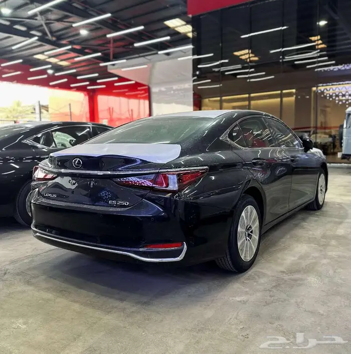 لكزس ES 250 AA سعودي 2025 الاقل سعرأ 3